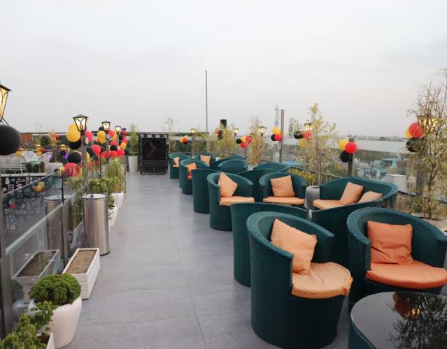 best hotels in agra