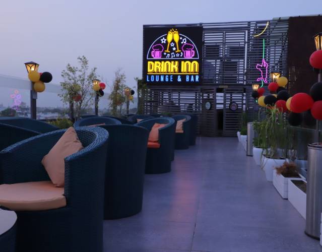 best hotels in agra
